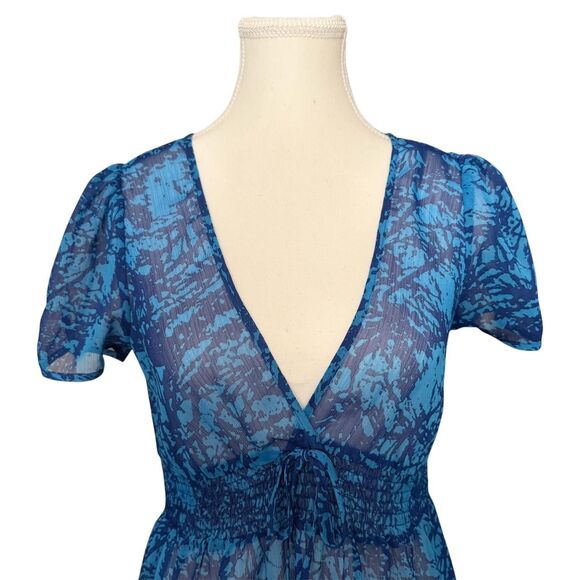 Forever21 Blue Blouse - Picture 2 of 6